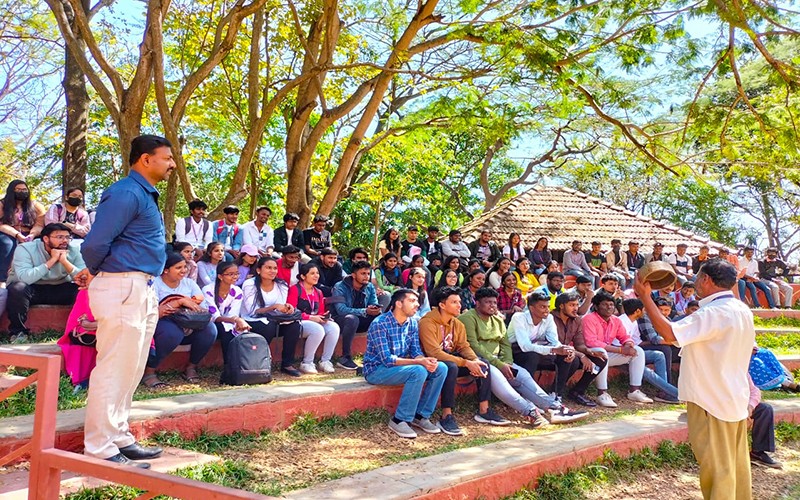 BCOM Students visited Janapada Loka 3