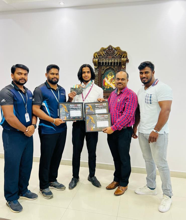 Chetan Ram A G II BCOM represented our college at the World Powerlifting competition Nationals in Domlur