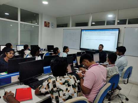 WhatsApp Image 2026 04 18 at 16.24.24 (2)